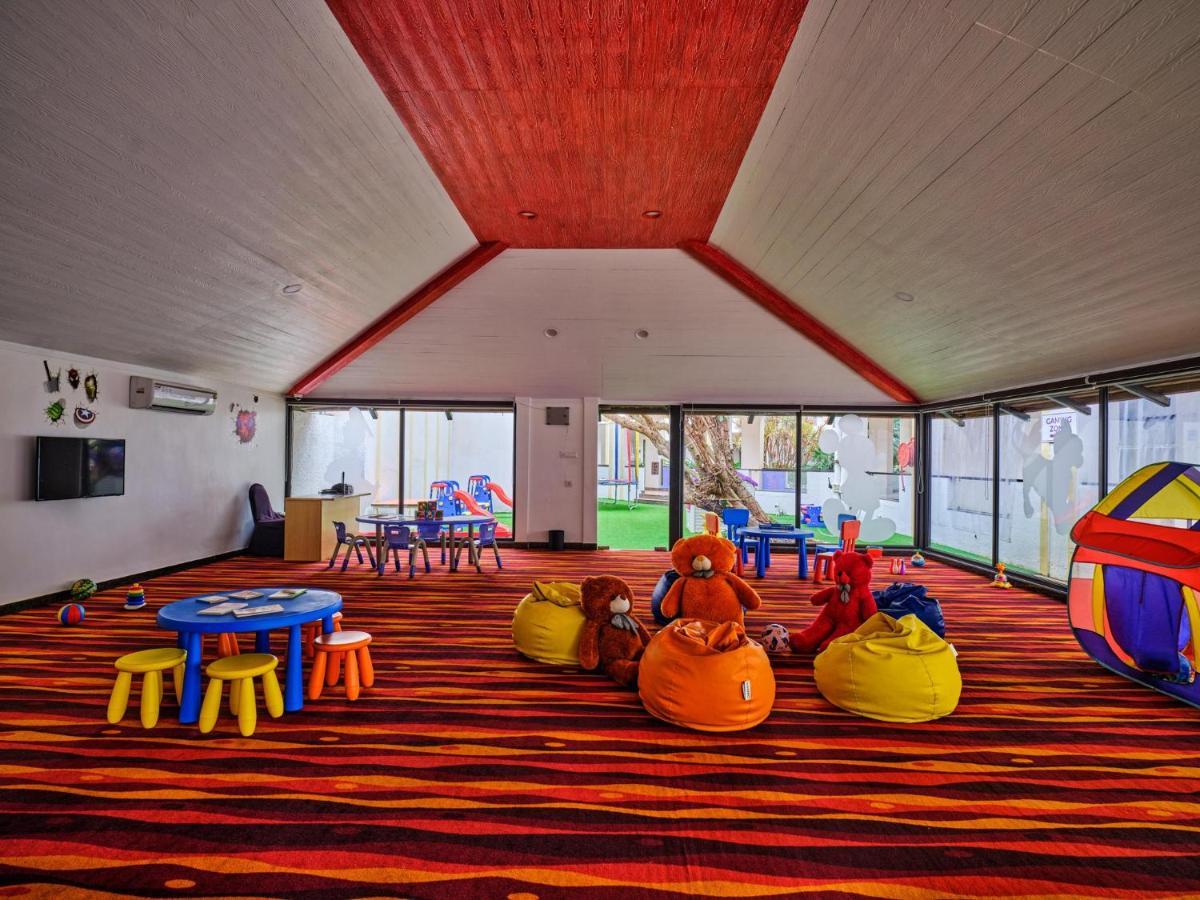 Holiday Inn Resort Goa By Ihg Cavelossim Kültér fotó